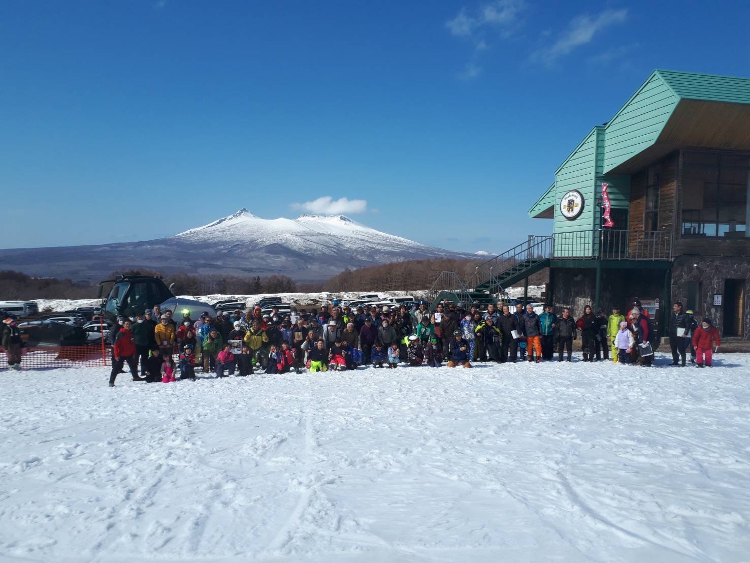 2025シーズンファイナル抽選会＆第3回圧雪車・ライトウルフ展示会
